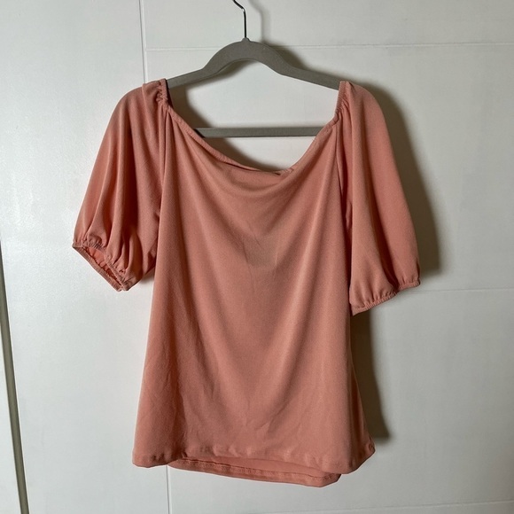 NWT Wrapper Short Sleeve Pink Blouse - Picture 5 of 7